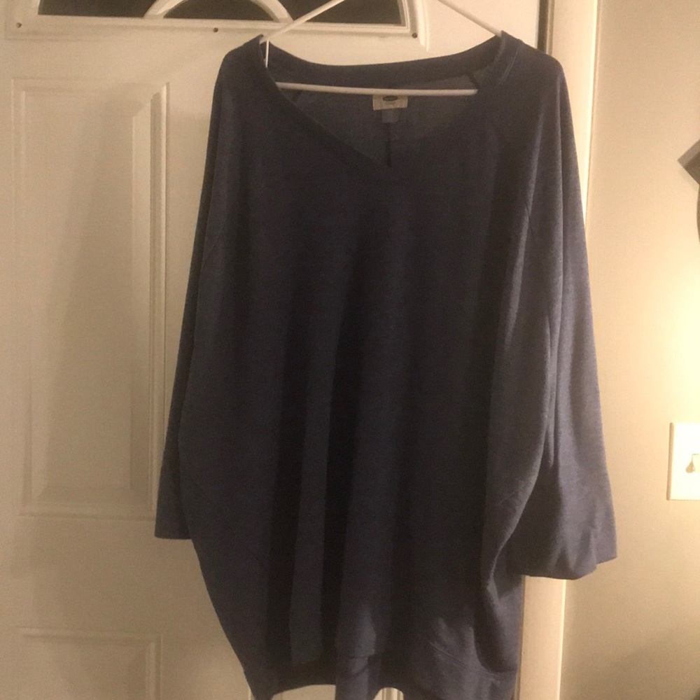 Heathered blue/gray old navy oversized top